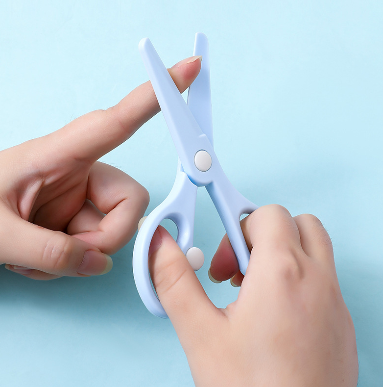 Plastic Scissors for Kids (Pack of 3)